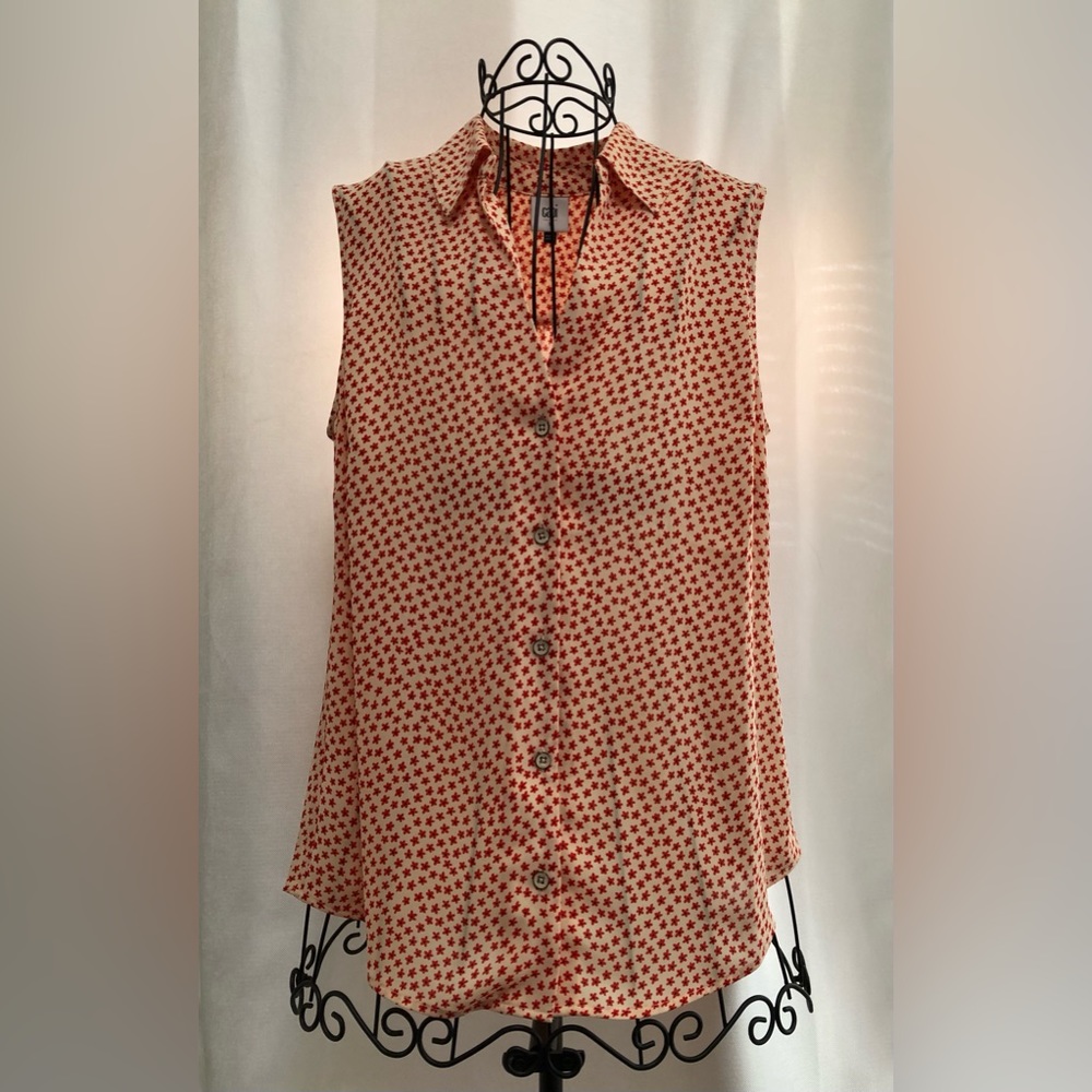 Cabi flower print button down sleeveless blouse.